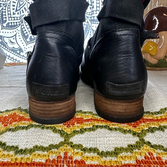 Sorel Black and Red Combat Boots - Picture 9 of 11